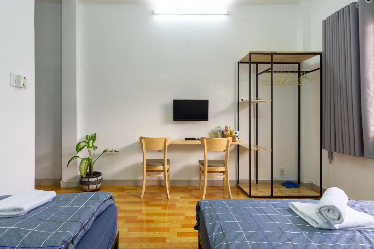 Condodo Hostel Хошимин Экстерьер фото