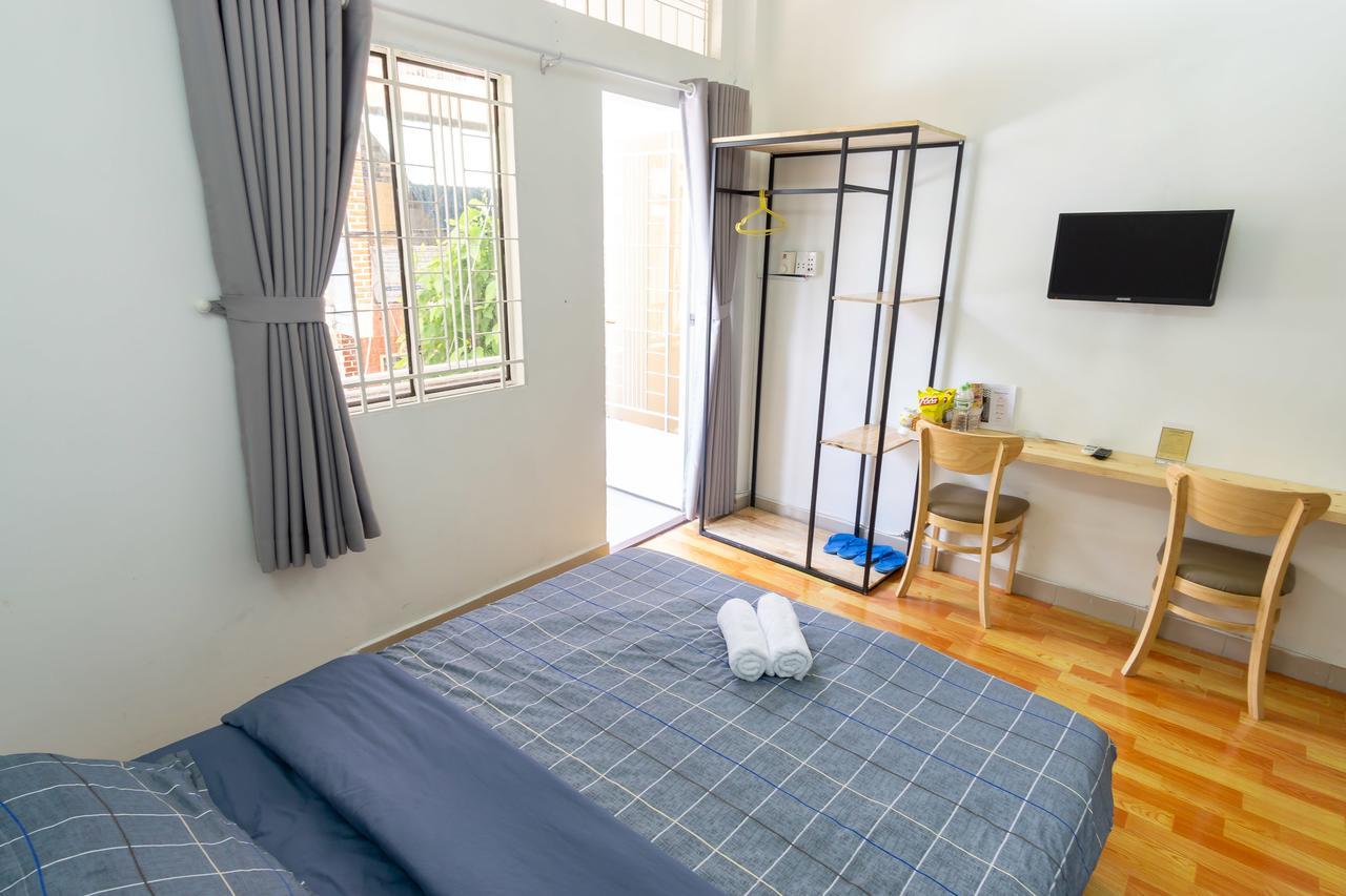 Condodo Hostel Хошимин Экстерьер фото