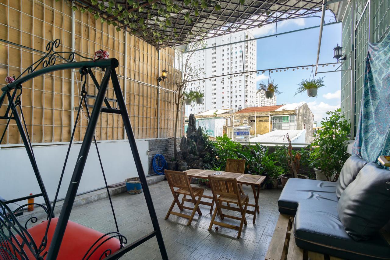 Condodo Hostel Хошимин Экстерьер фото